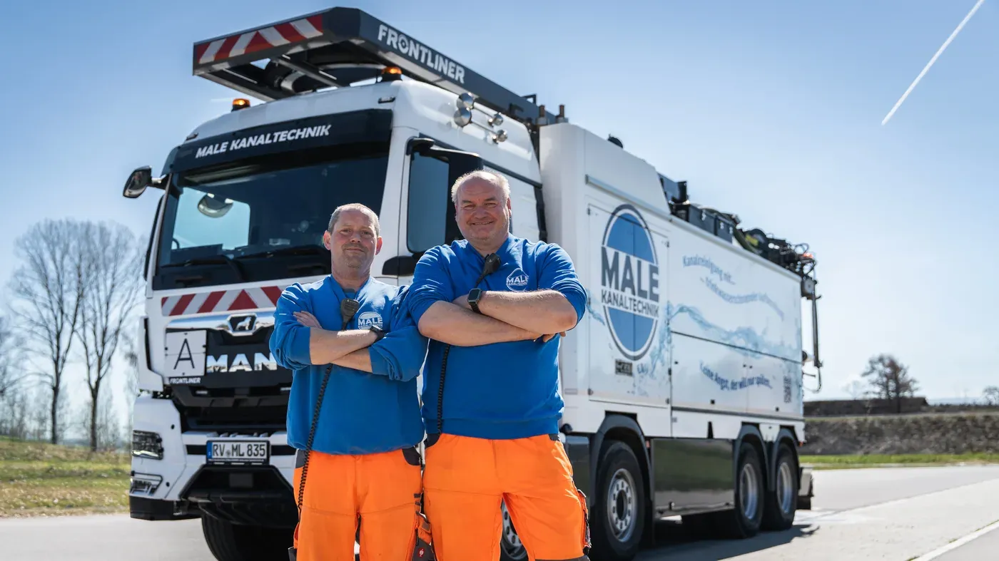 Servicefahrzeug der MALE Kanaltechnik im Einsatz
